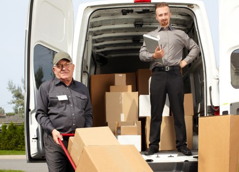 Moving van service in Hammersmith for local home removals