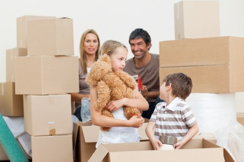 Local moving van for flats and homes in Hammersmith